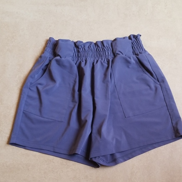 Shorts - Picture 1 of 2